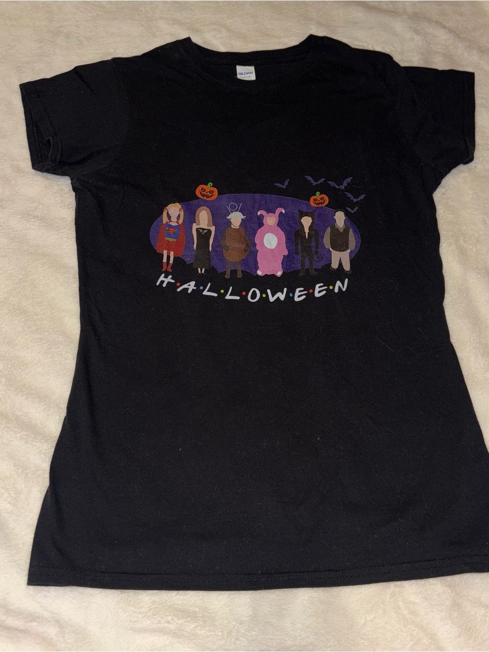 Gildan Friends Halloween T-Shirt